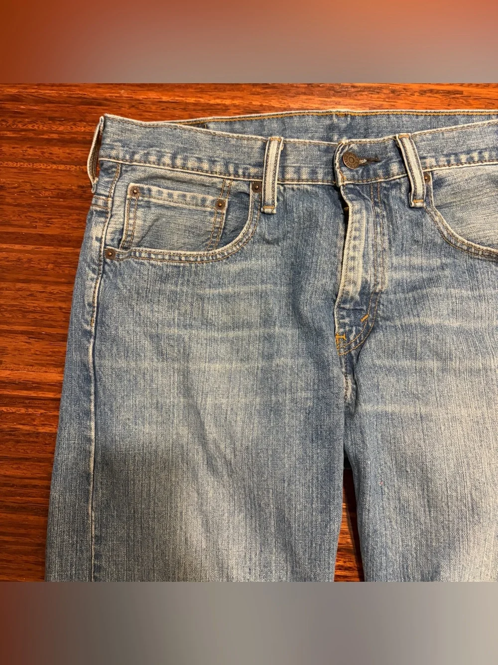 Levi’s 569 Loose Straight Jeans Vintage Y2K Medium Wash 32x32